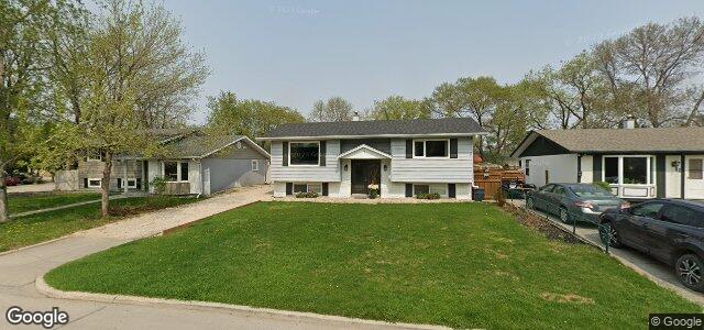Larawan ng 7 Golden Willow Crescent sa Winnipeg, Manitoba