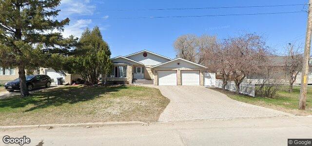 Larawan ng 7 Riverbend Avenue sa Winnipeg, Manitoba