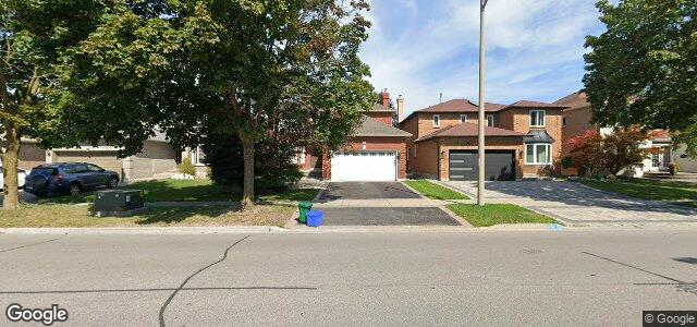 Larawan ng 70 Blackmore Avenue sa Winnipeg, Manitoba