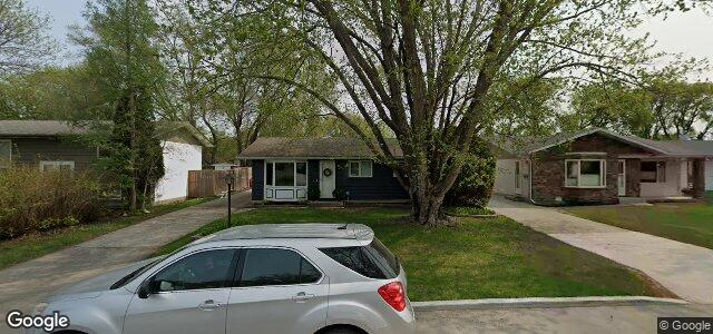 Larawan ng 71 Oakridge Bay sa Winnipeg, Manitoba