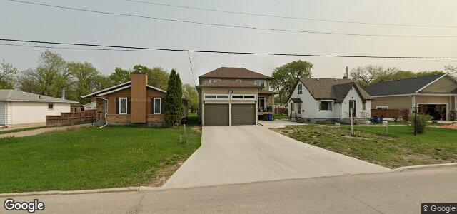 Larawan ng 72 Riverbend Avenue sa Winnipeg, Manitoba
