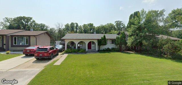Larawan ng 73 Fernleaf Drive sa Winnipeg, Manitoba
