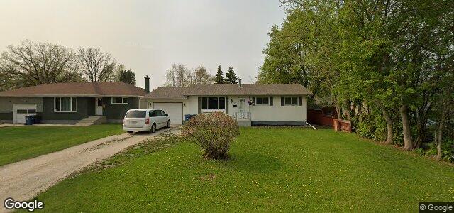 Larawan ng 73 Riverbend Avenue sa Winnipeg, Manitoba