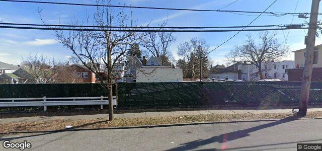 Larawan ng 78 Woodlawn Avenue sa Winnipeg, Manitoba