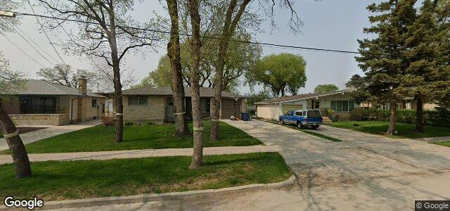 Larawan ng 83 Riel Avenue sa Winnipeg, Manitoba