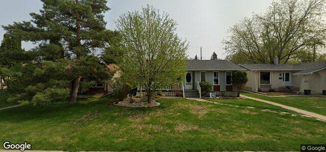 Larawan ng 86 Robertson Crescent sa Winnipeg, Manitoba