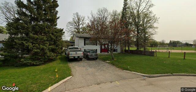 Larawan ng 90 Glenthorne Crescent sa Winnipeg, Manitoba