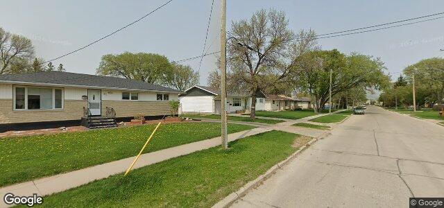 Larawan ng 95 Riel Avenue sa Winnipeg, Manitoba
