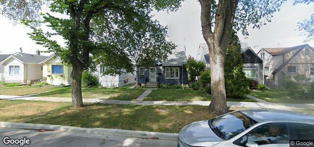 Larawan ng 1010 Strathcona Street sa Winnipeg, Manitoba