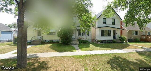 Larawan ng 1019 Strathcona Street sa Winnipeg, Manitoba