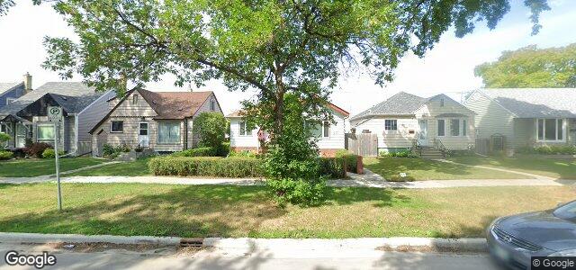 Larawan ng 1020 Strathcona Street sa Winnipeg, Manitoba