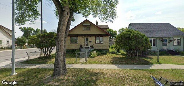 Larawan ng 1033 Strathcona Street sa Winnipeg, Manitoba