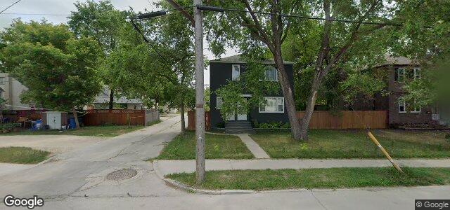 Larawan ng 1192 St Matthews Avenue sa Winnipeg, Manitoba