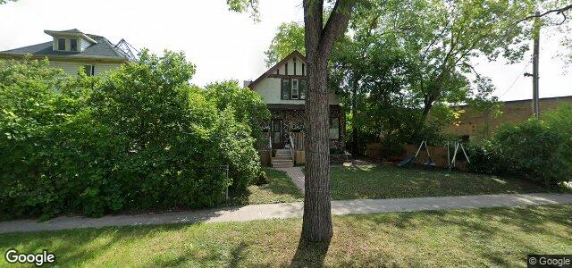 Larawan ng 573 Strathcona Street sa Winnipeg, Manitoba