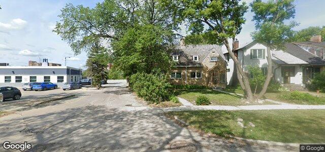 574 Strathcona Street（加拿大曼尼托巴省溫尼伯市）房屋照片