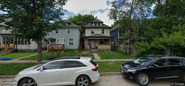 Larawan ng 584 Sherburn Street sa Winnipeg, Manitoba
