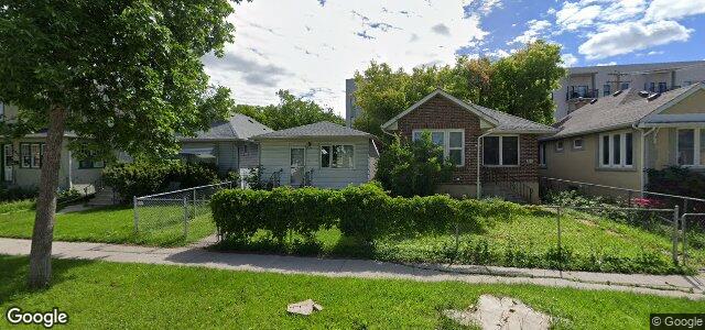 Larawan ng 585 Goulding Street sa Winnipeg, Manitoba