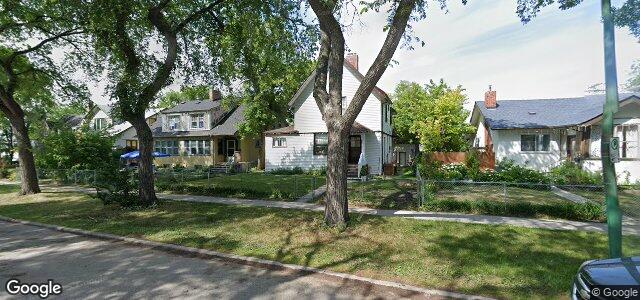 Larawan ng 586 Strathcona Street sa Winnipeg, Manitoba