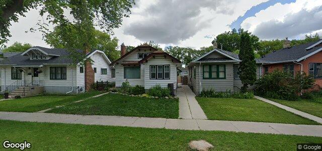 Larawan ng 605 Sherburn Street sa Winnipeg, Manitoba