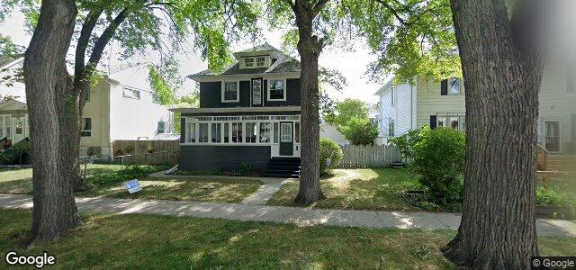 609 Strathcona Street ਦੀ ਫੋਟੋ, ਵਿਨੀਪਿਗ, ਮੈਨੀਟੋਬਾ