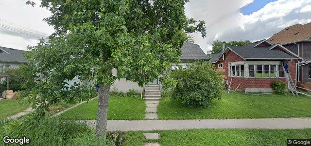 Larawan ng 647 Sherburn Street sa Winnipeg, Manitoba