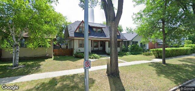 Larawan ng 647 Strathcona Street sa Winnipeg, Manitoba