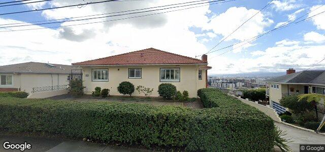 Larawan ng 656 Spruce Street sa Winnipeg, Manitoba