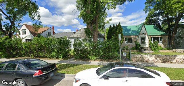 Larawan ng 676 Minto Street sa Winnipeg, Manitoba