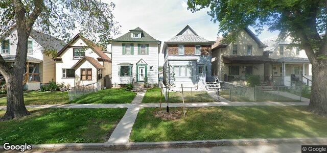 Larawan ng 676 Strathcona Street sa Winnipeg, Manitoba