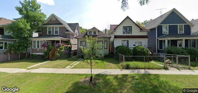 Larawan ng 679 Strathcona Street sa Winnipeg, Manitoba