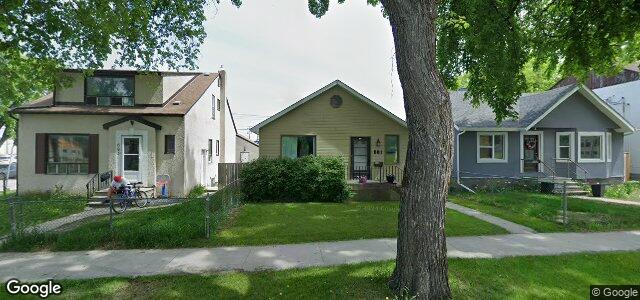 Larawan ng 681 Clifton Street sa Winnipeg, Manitoba