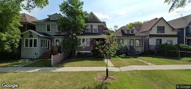 Larawan ng 681 Strathcona Street sa Winnipeg, Manitoba