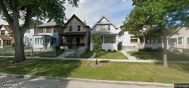 Larawan ng 684 Strathcona Street sa Winnipeg, Manitoba