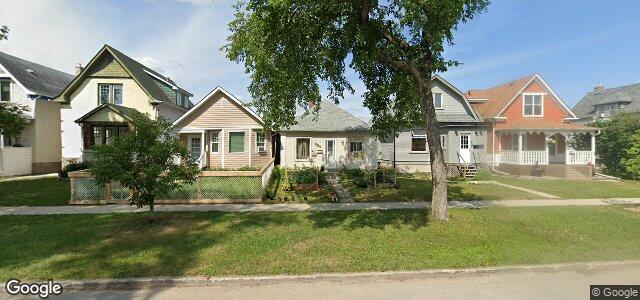 Larawan ng 690 Strathcona Street sa Winnipeg, Manitoba