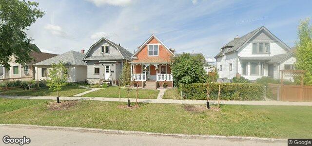 Larawan ng 694 Strathcona Street sa Winnipeg, Manitoba