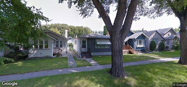 Larawan ng 703 Sherburn Street sa Winnipeg, Manitoba