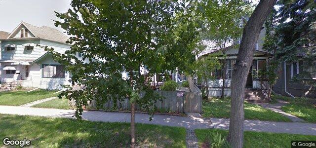 Larawan ng 709 Goulding Street sa Winnipeg, Manitoba