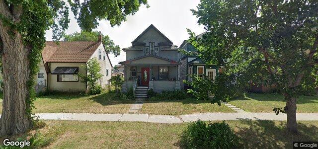 Larawan ng 715 Strathcona Street sa Winnipeg, Manitoba