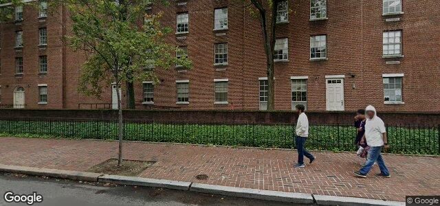 Larawan ng 740 Spruce Street sa Winnipeg, Manitoba