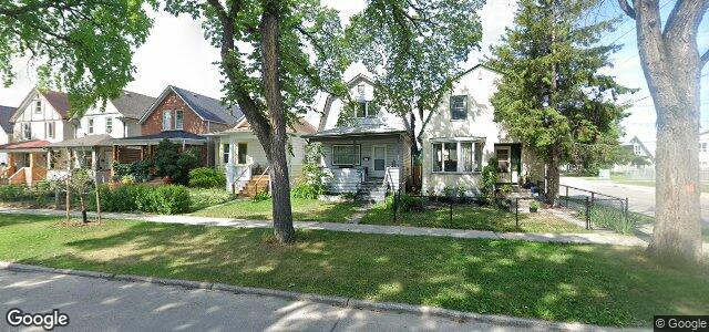 Larawan ng 794 Strathcona Street sa Winnipeg, Manitoba