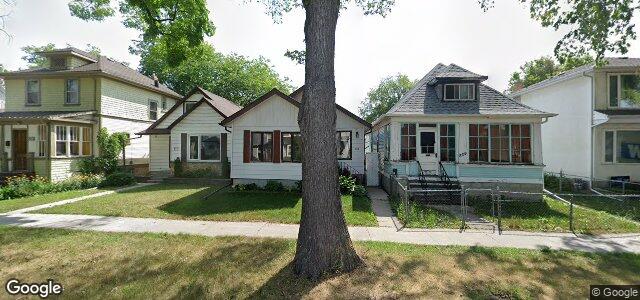 Larawan ng 811 Strathcona Street sa Winnipeg, Manitoba