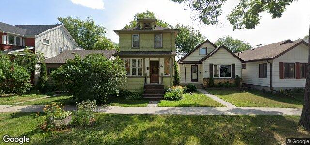 Larawan ng 815 Strathcona Street sa Winnipeg, Manitoba