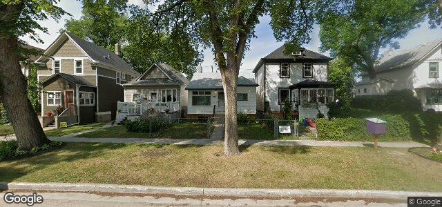 Larawan ng 820 Strathcona Street sa Winnipeg, Manitoba