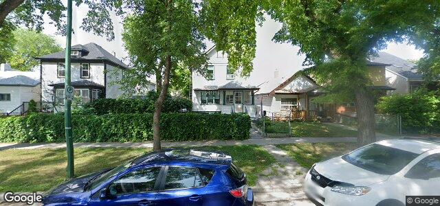 Larawan ng 830 Strathcona Street sa Winnipeg, Manitoba