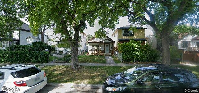 Larawan ng 832 Strathcona Street sa Winnipeg, Manitoba