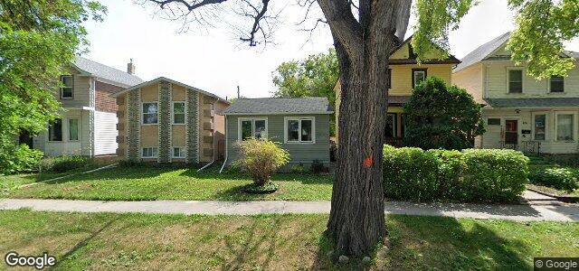 Larawan ng 835 Strathcona Street sa Winnipeg, Manitoba