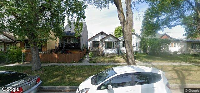 Larawan ng 840 Strathcona Street sa Winnipeg, Manitoba