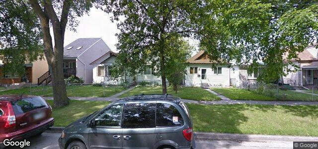 Photo of 842 Strathcona Street in Winnipeg, Manitoba