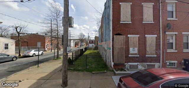 Larawan ng 860 Spruce Street sa Winnipeg, Manitoba