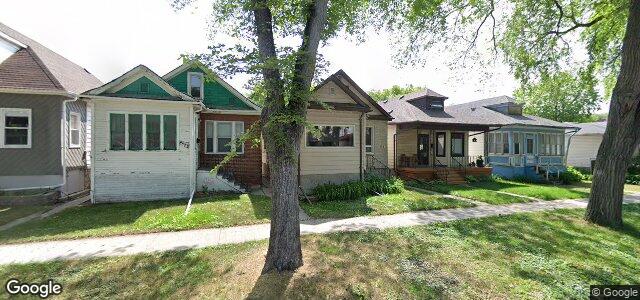 Larawan ng 869 Strathcona Street sa Winnipeg, Manitoba